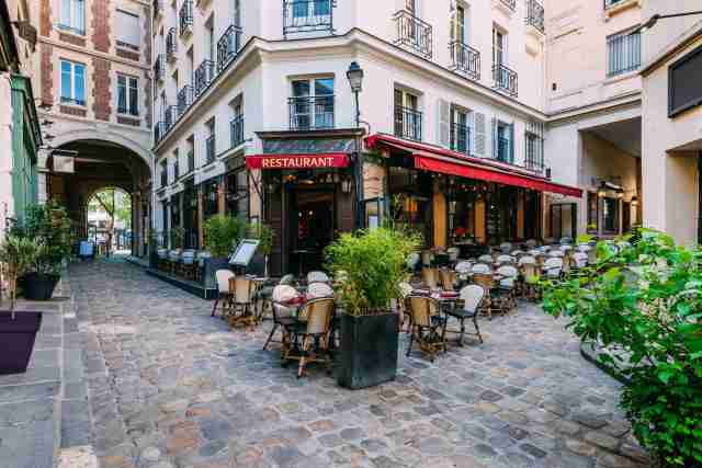 Hidden Gems in Paris: Where Culture and History Meet Away from Crowds
